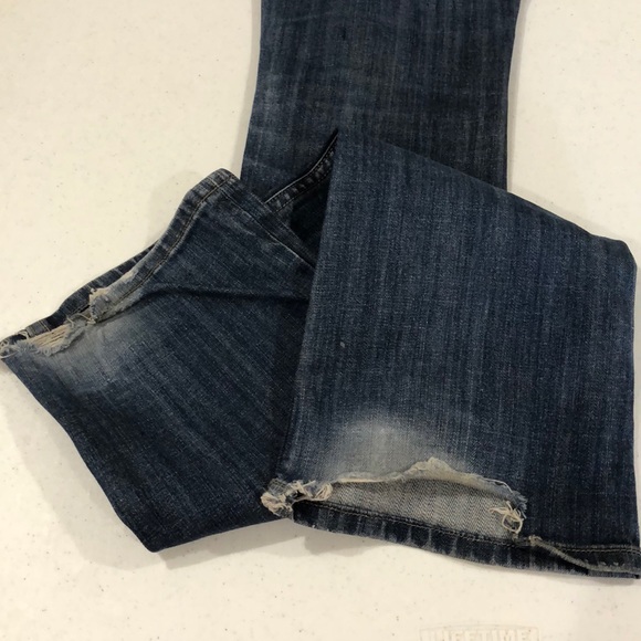 Miss Me Jeans - Picture 2 of 3